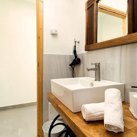 La Corte - Mansarda 8 Novara